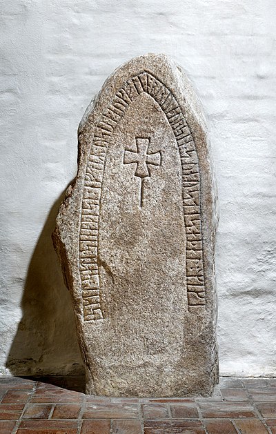 Runesten ved Alsted kirke